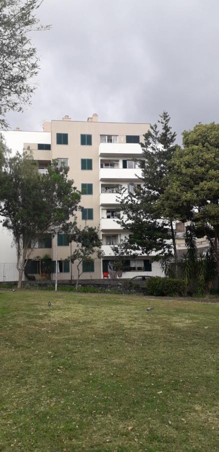 Funchal Petrolhead Apartment ภายนอก รูปภาพ